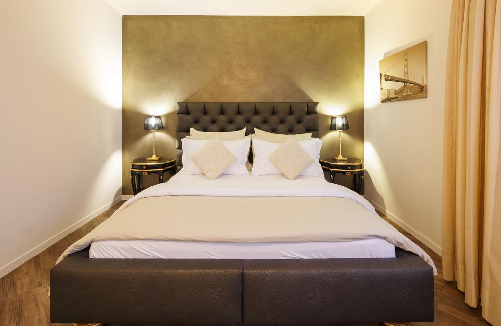 Business Hotel First フォイジスベルク エクステリア 写真